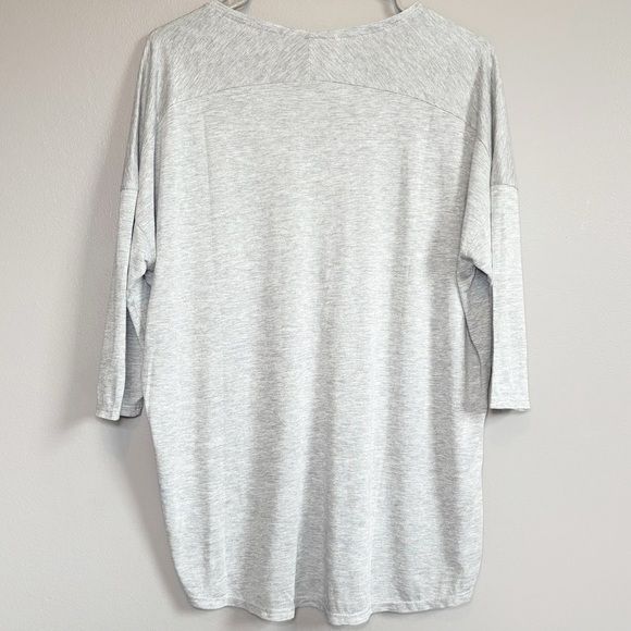 NWT REVOLVE LANSTON Quarter Sleeve Top Gray Size Small - Picture 2 of 8